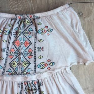 Billabong Aztec patterned cover-up